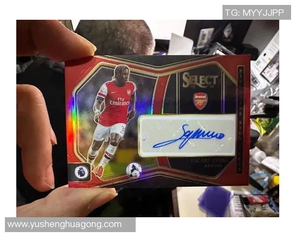 帕尼尼球星卡足球福包限量发售收藏热潮再掀引领全球玩家狂欢